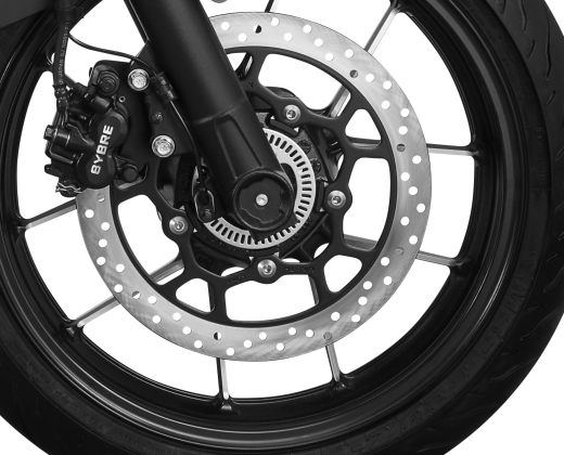 Equipped with a full size 300 mm diameter for strong braking power.